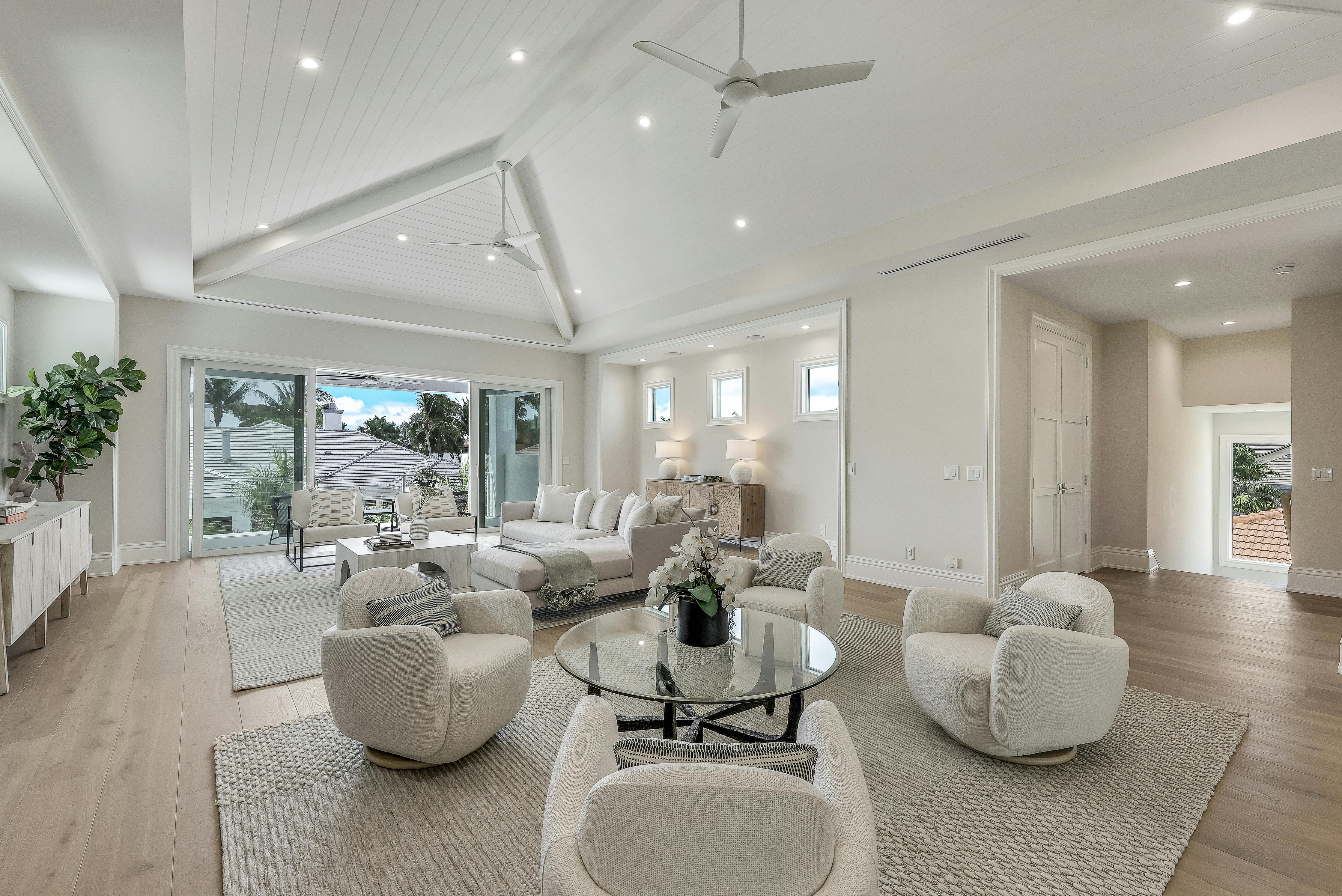 Meridith-Baer-Home-Home-Staging-Florida-Anchor-Rode-Transitional-Luxury-Homes-Sitting-Room